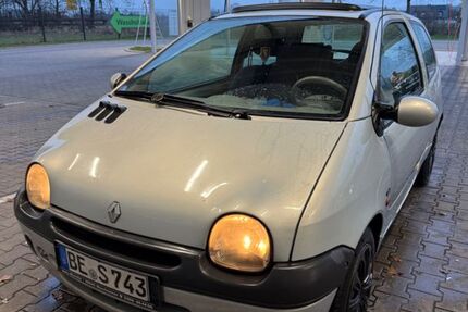 Renault Twingo 243.000 km 1.100 &euro; Ahlen 59229