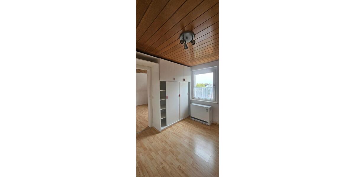 Dachgeschoßwohnung Hamm Herringen - 2 Zimmer, 35 m&sup2;, 420&euro; | Angebot:26221212