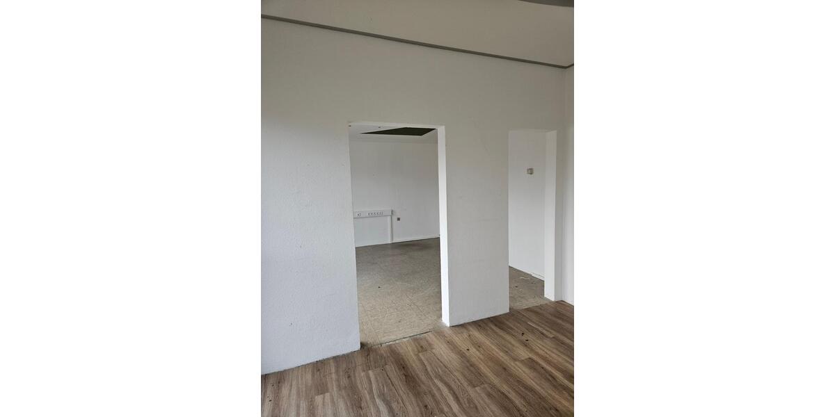 85m² Laden zu vermieten in Pelkum ab Januar 2026 !! 4 zimmer