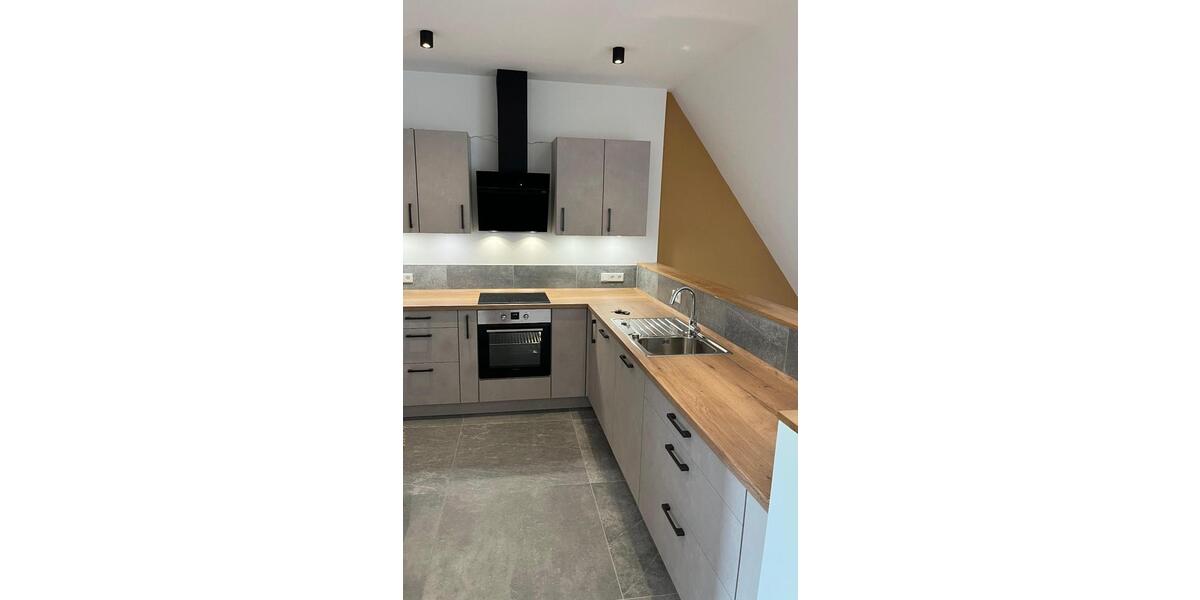 Dachgeschoßwohnung Ennigerloh - 2 Zimmer, 78 m&sup2;, 780&euro; | Angebot:24429695