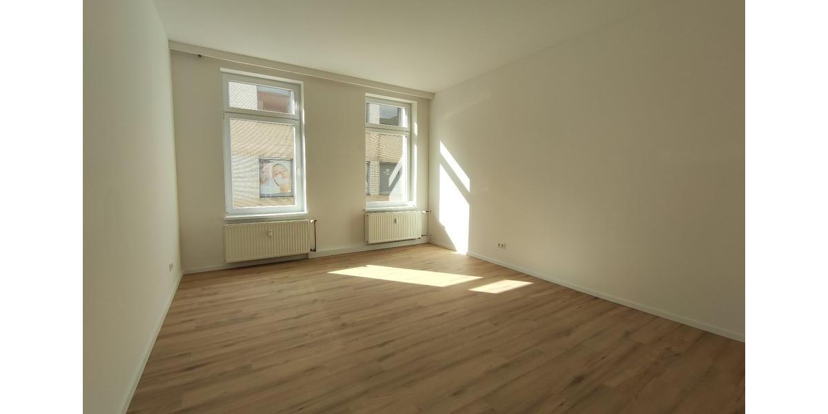Etagenwohnung Lünen - 2 Zimmer, 84 m&sup2;, 840&euro; | Angebot:26249896