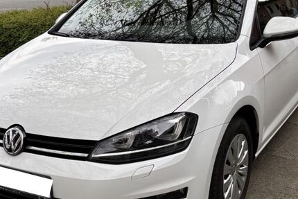 VW Golf 67.500 km 8.377 &euro; Welver 59514