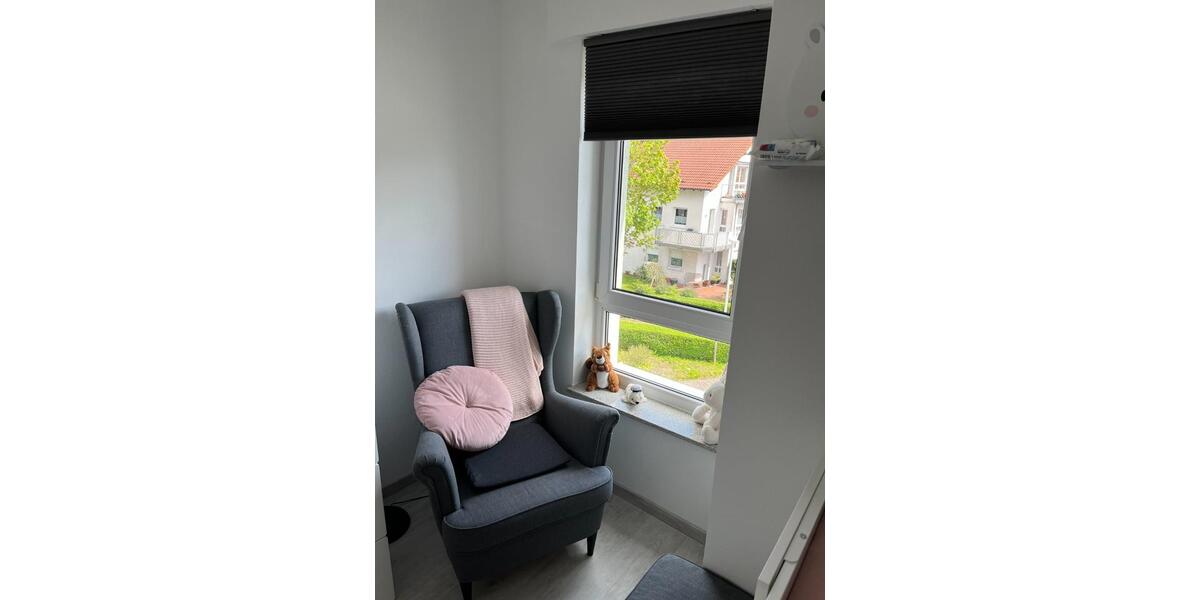 Dachgeschoßwohnung Bad Sassendorf - 3 Zimmer, 82 m&sup2;, 830&euro; | Angebot:25396068