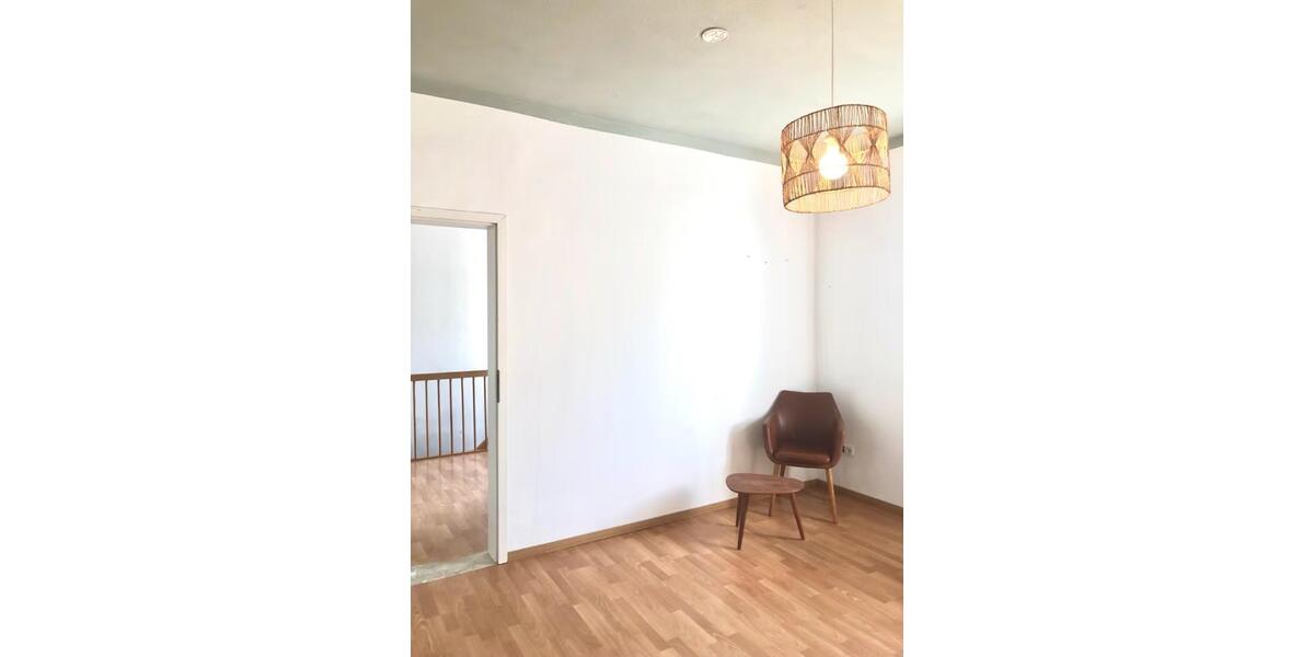 Wie ein Haus: Wohnung, Dachterrasse Balkon Garten Garage Bestlage 6.5 zimmer