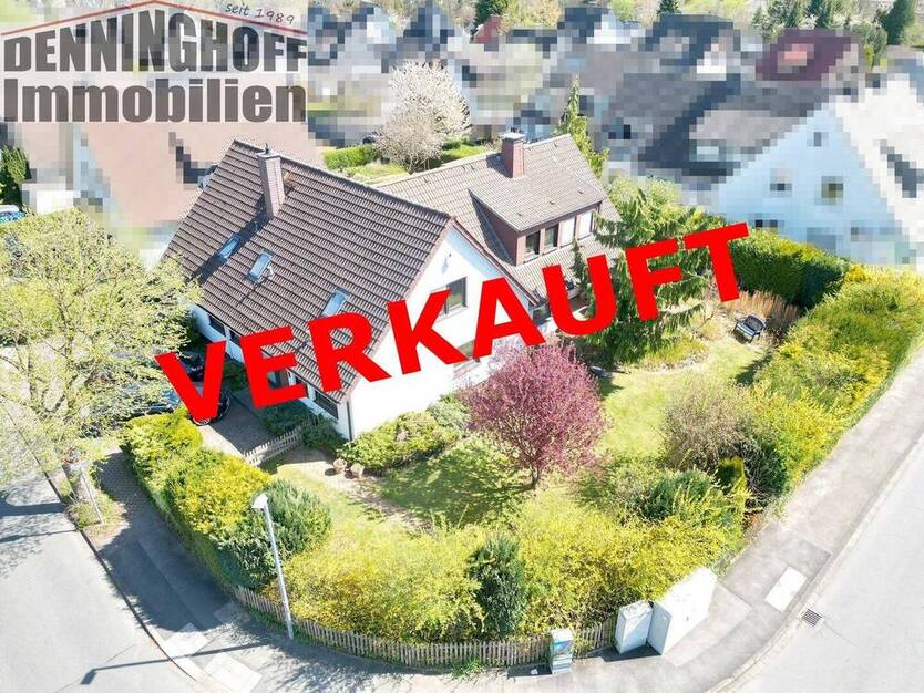 Freistehendes 1-2 Familienhaus mit großem Grundstück in ruhiger Lage von Menden-Platte Heide 9 zimmer