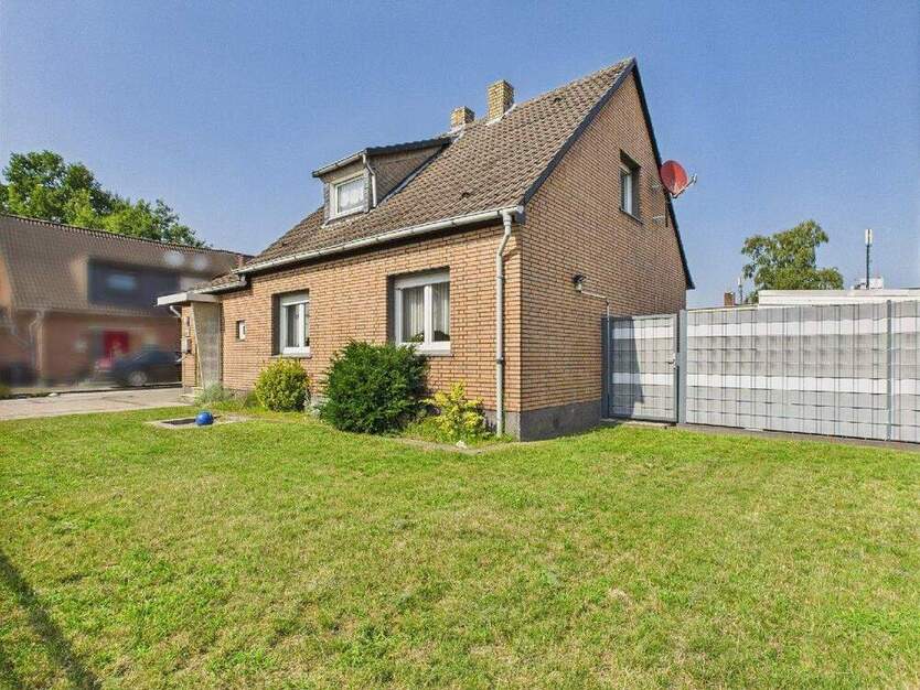 Immobilienkonvolut in der Herringer Heide 8 zimmer