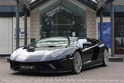 Lamborghini Aventador 16.000 km 369.850 &euro; Beckum 59269