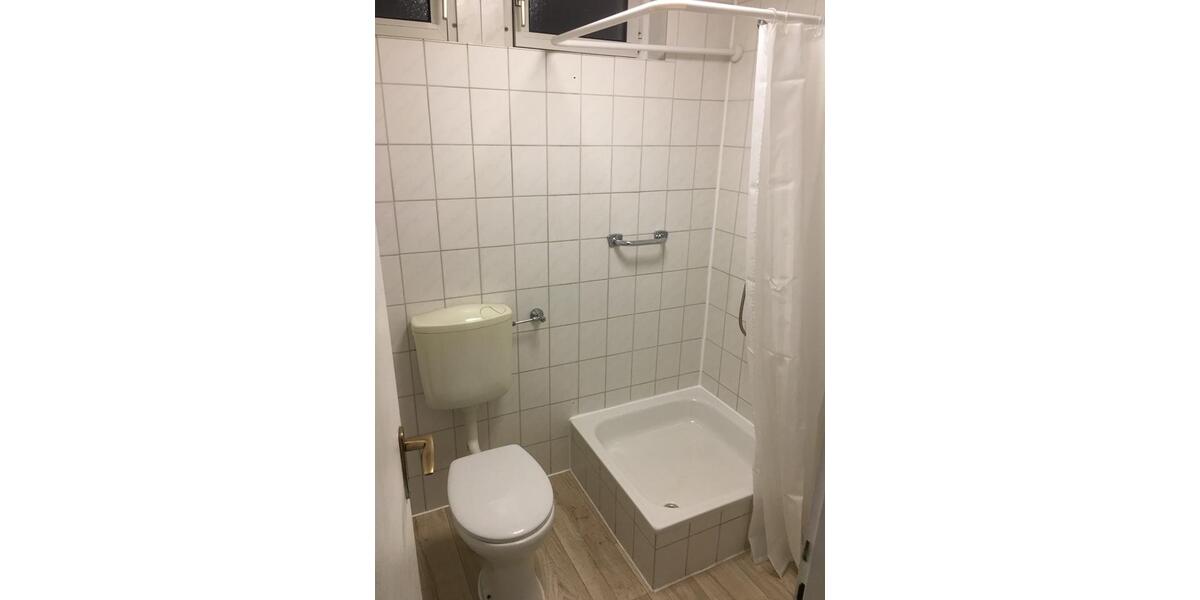 4 Zi. Eigentumswohnung mit Ausbaupotenzial 4 zimmer