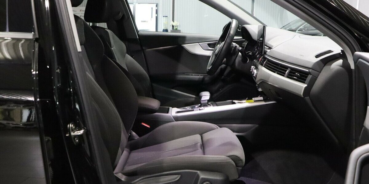 Audi A4 Avant 35 TDI BUSINESS SPORT / MATRIX,ACC+LANE 133.000 km 21.994 &euro; Hamm 59077