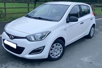 Hyundai i20 42.800 km 6.150 € Sendenhorst 48324