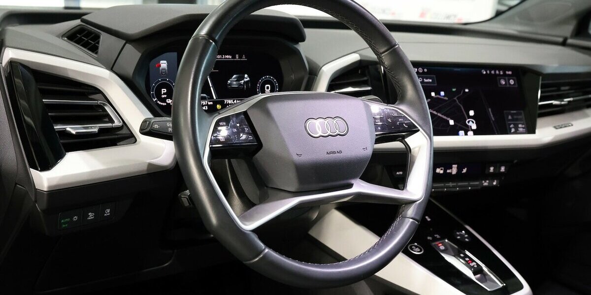 Audi Q4 e-tron 50 SPORTBACK E-TRON Q ADVANCED MATRIX 77.000 km 28.884 &euro; Hamm 59077