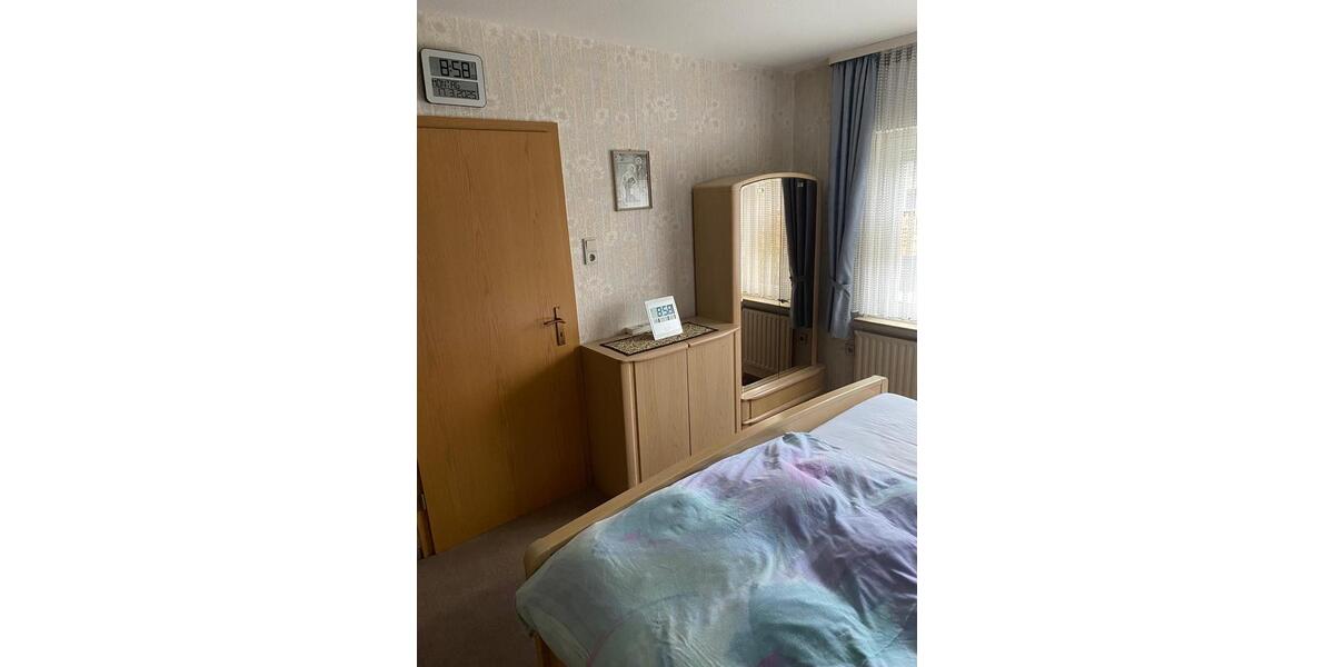 Einfamilienhaus Ense - 8 Zimmer, 208 m&sup2;, 285.000&euro; | Angebot:27226494