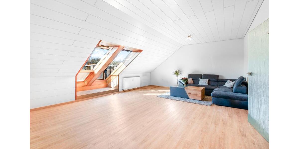 Dachgeschoßwohnung Lünen Alstedde - 2 Zimmer, 83 m&sup2;, 700&euro; | Angebot:26331598