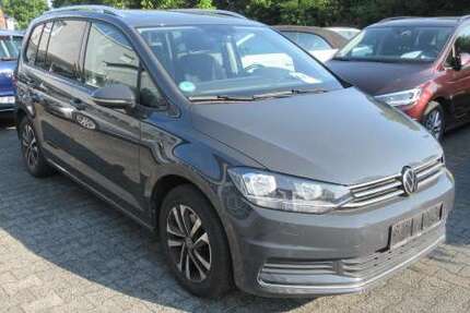 VW Touran United United 2.0 TDI DSG NAVI AHK PANO ALU