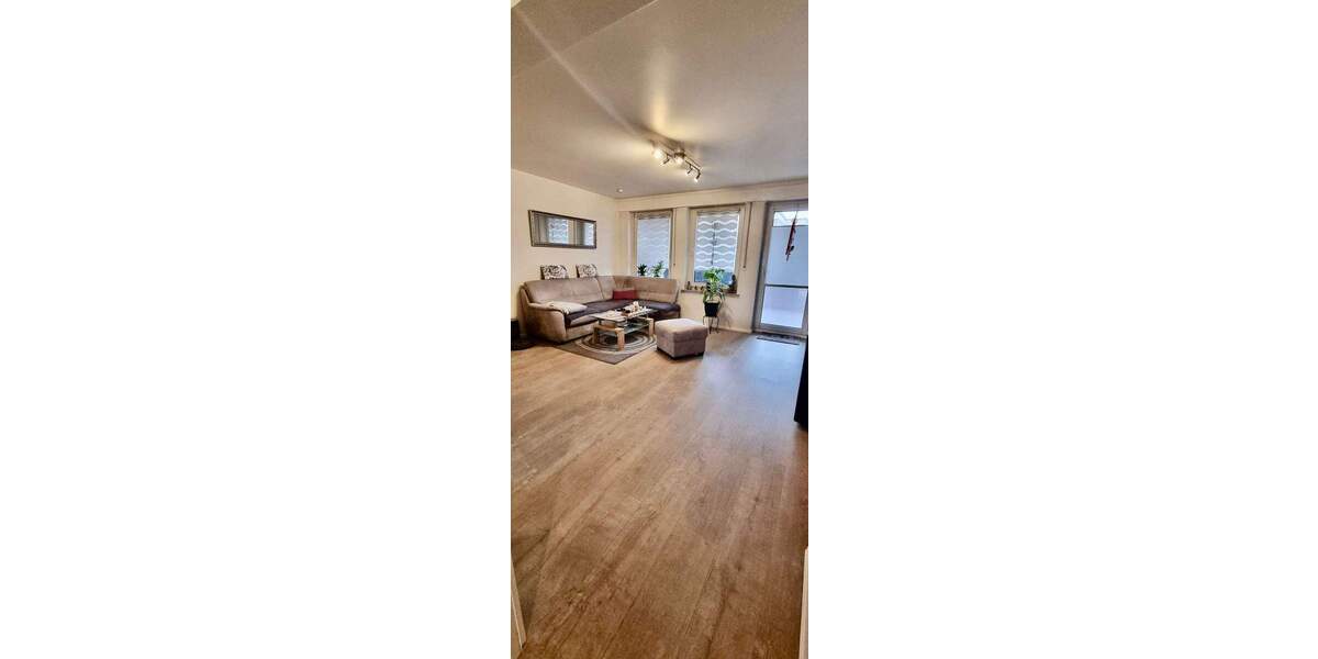 Etagenwohnung Hamm Pelkum - 3 Zimmer, 87 m&sup2;, 199.900&euro; | Angebot:25677002