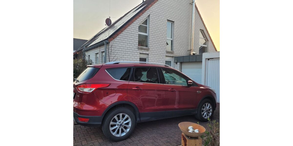 Ford Kuga 120.300 km 10.500 &euro; Bergkamen 59192