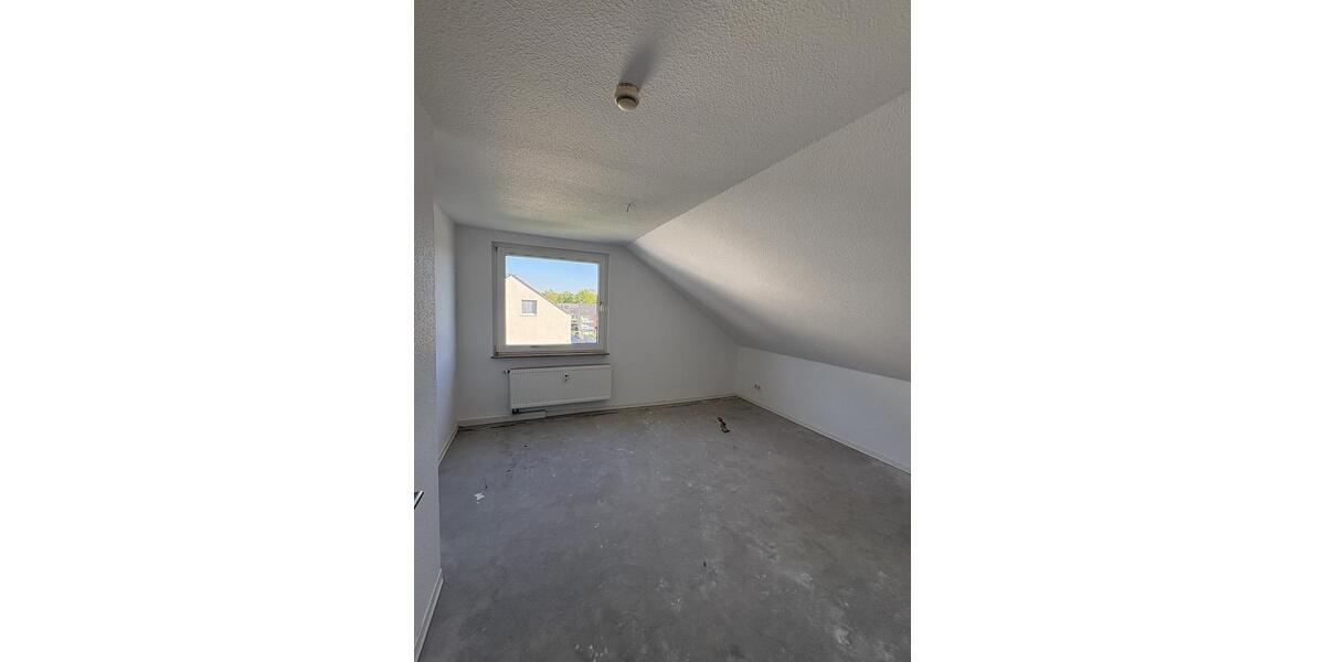 Dachgeschoßwohnung Dortmund Eving - 2.5 Zimmer, 55 m&sup2;, 469&euro; | Angebot:26339520