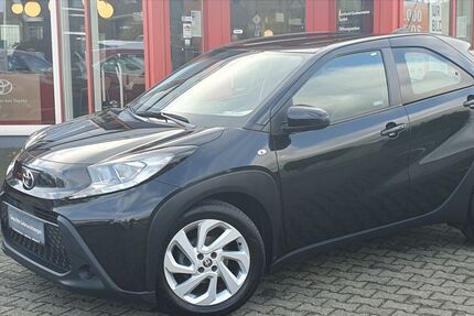 Toyota Aygo (X) 29.650 km 13.590 &euro; Beckum 59269