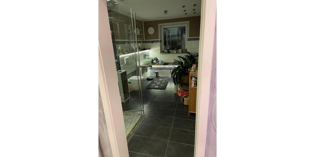 Reihenhaus Dortmund Grevel - 7 Zimmer, 183 m&sup2;, 410.000&euro; | Angebot:25551078