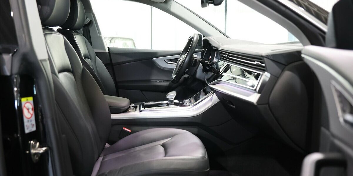 Audi Q8 55 TFSI E Q BUSINESS LUFTFAHRWERK, VOLL-LEDER 86.000 km 47.600 &euro; Hamm 59077