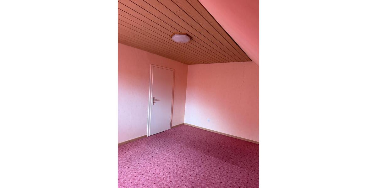 Reihenhaus Hamm Herringen - 2 Zimmer, 80 m&sup2;, 200.000&euro; | Angebot:27191578