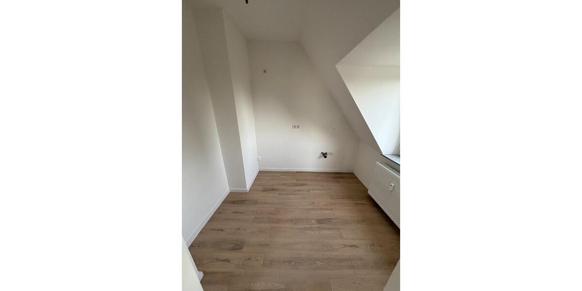 DG Wohnung 47qm Erstbezug nach Renovierung - Wohnung Nr. 37-6 3 zimmer