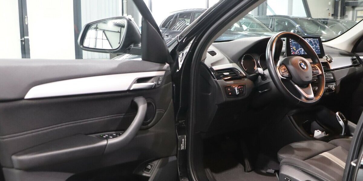 BMW X1 sDrive 18d Advantage / LIVE+HEAD-UP / LED 124.000 km 20.777 &euro; Hamm 59077