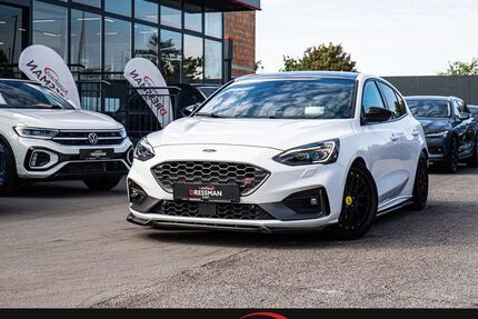 Ford Focus 91.000 km 19.940 &euro; Hamm 59067