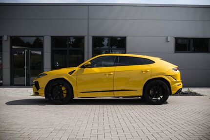 Lamborghini Urus 32.600 km 264.900 € Holzwickede 59439
