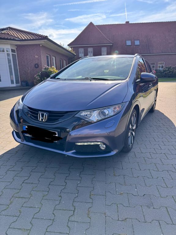 Honda Civic 84.500 km 11.990 € Warendorf 48231