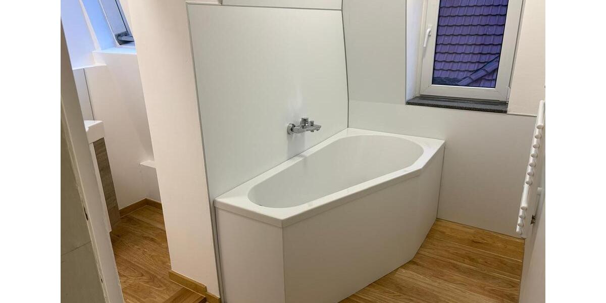 Schöne 4 ZKDB Wohnung in Mühlhausen 4 zimmer