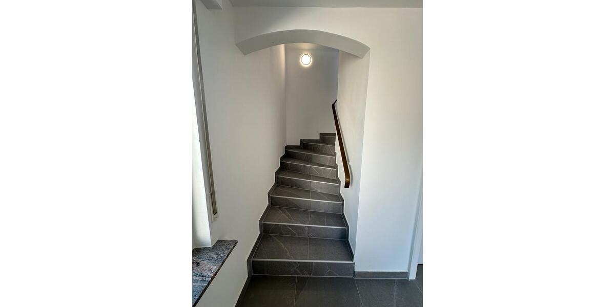 Etagenwohnung Menden (Sauerland) - 5 Zimmer, 105 m&sup2;, 1.600&euro; | Angebot:24840518