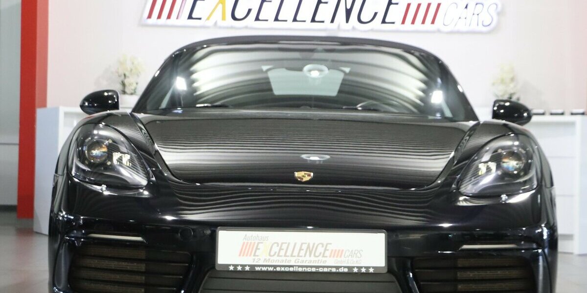 Porsche Boxster 718 S SPORT-CHRONO-PLUS / BOSE / 20-ZOLL 55.000 km 59.911 € Hamm 59077