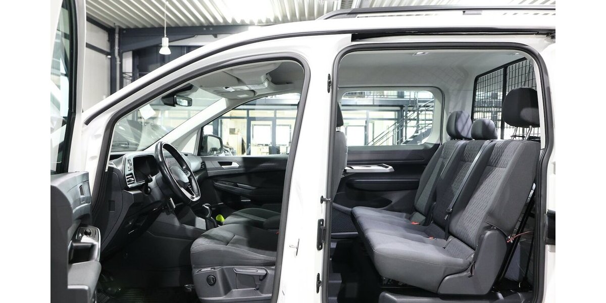 VW Caddy Maxi KOMBI 2.0 TDI 4M LIFE IQ ALLRAD OPTIK 95.000 km 28.221 &euro; Hamm 59077