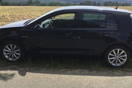 VW Golf 100.000 km 9.850 &euro; Möhnesee 59519