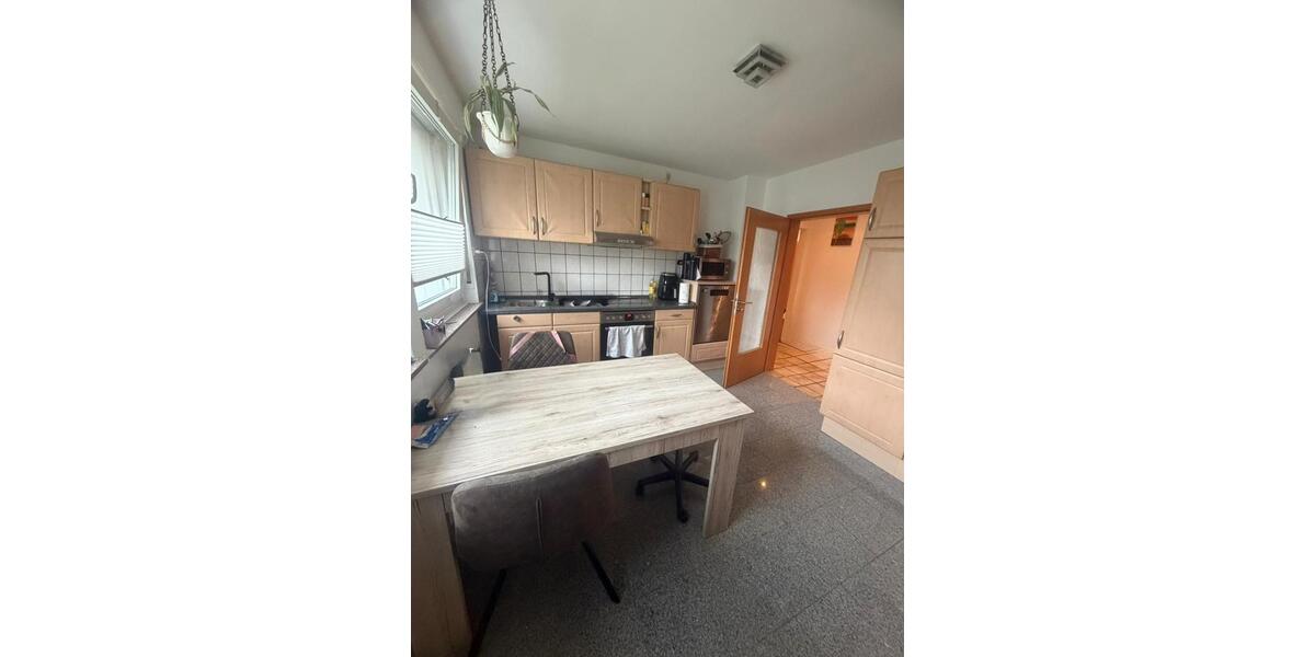 Etagenwohnung Beckum - 4 Zimmer, 140 m&sup2;, 950&euro; | Angebot:26321240