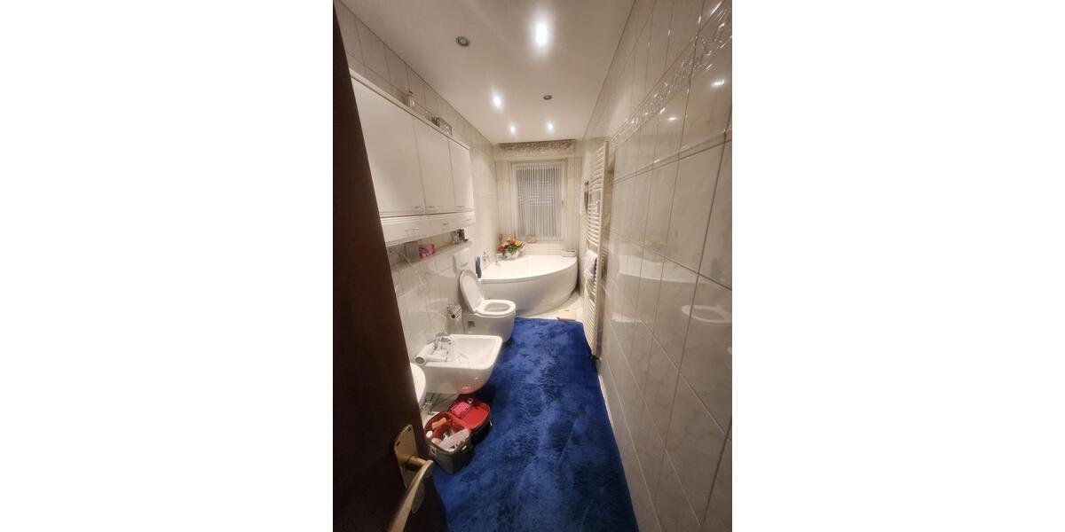 Erdgeschoßwohnung Dortmund Brackel - 4.5 Zimmer, 175 m&sup2;, 1.745&euro; | Angebot:26164554