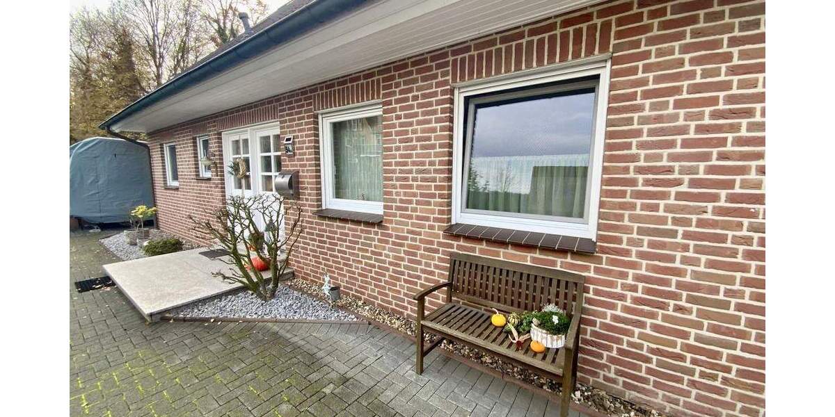 Werne- Am Stadtsee: attraktives Zweifamilienhaus in Fertigbauweise auf traumhaftem Grundstück 6 zimmer