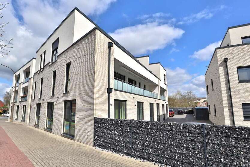 Haus zum Kaufen in Ahlen 0 € 500 m²