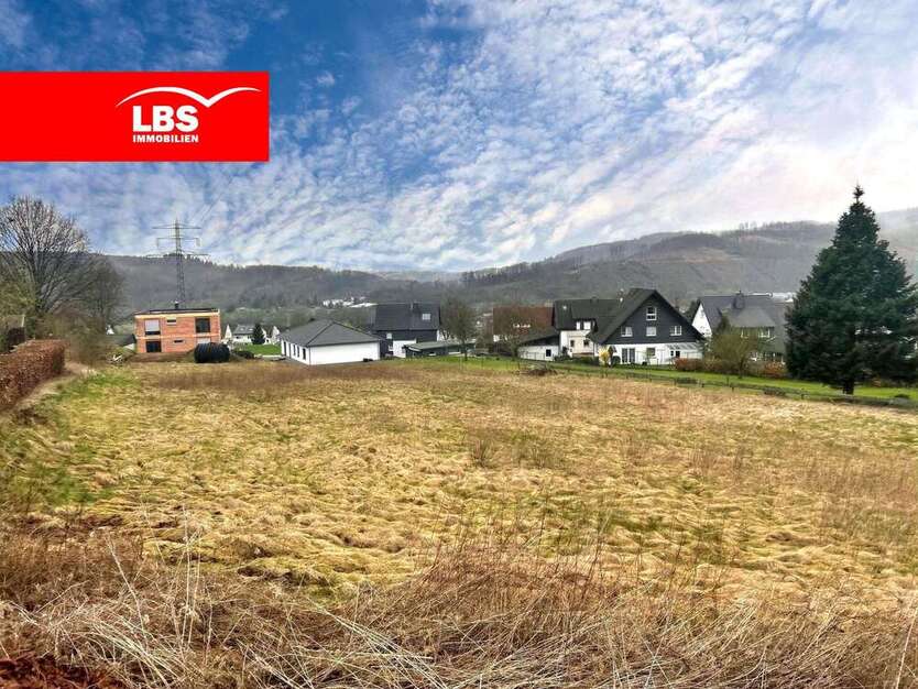 Grundstück zu verkaufen in Arnsberg 125.000 € 1272 m² zimmer