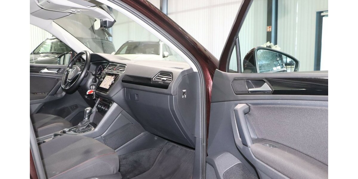 VW Tiguan 1.4 TSI DSG 4M SOUND / PANORAMA / AID 116.000 km 17.991 &euro; Hamm 59077