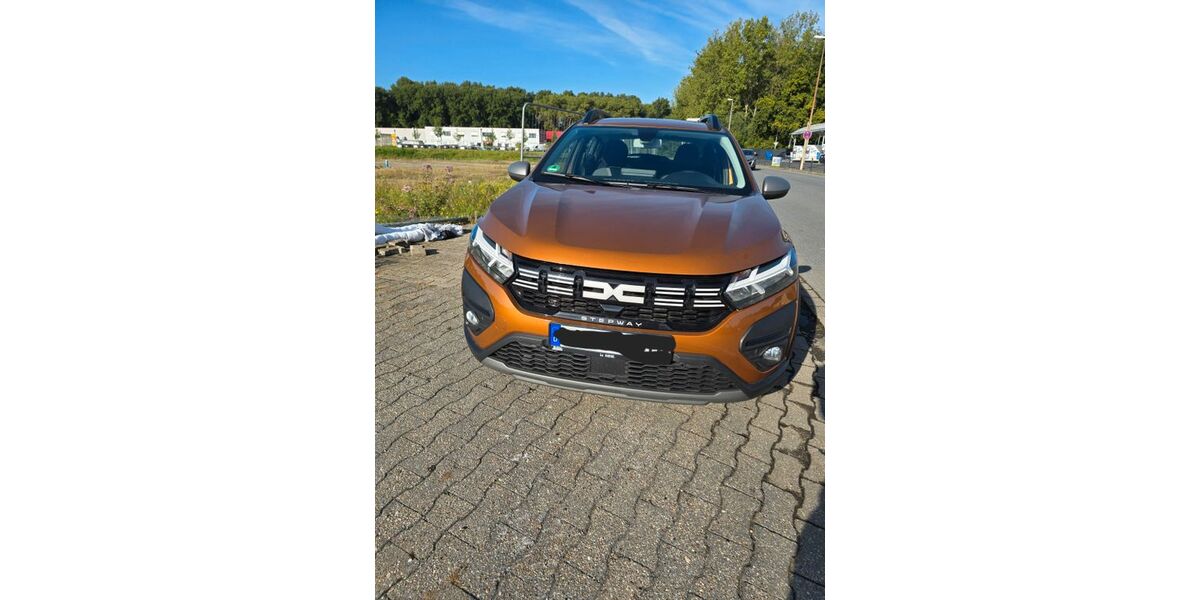 Dacia Sandero 17.000 km 14.999 € Lünen 44534