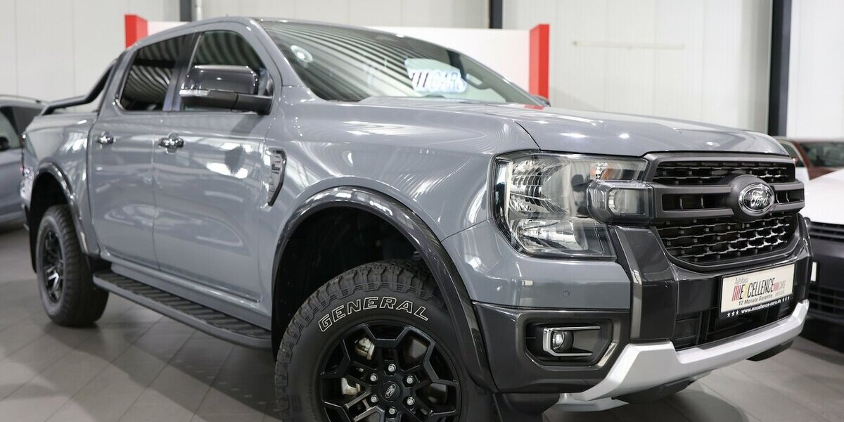 Ford Ranger 2.0 EB DK e-4WD TREMOR ROLLO,AHK,CONQUER 55.000 km 40.991 &euro; Hamm 59077