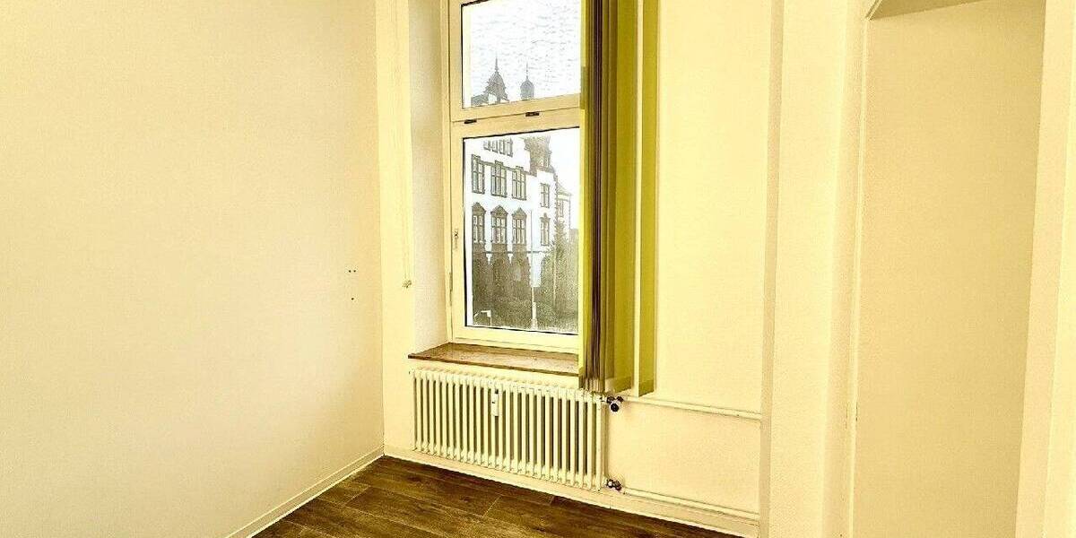 Gewerbeobjekt Hamm Hamm-Mitte - 8 Zimmer, 130 m&sup2;, 1.150&euro; | Angebot:23881685