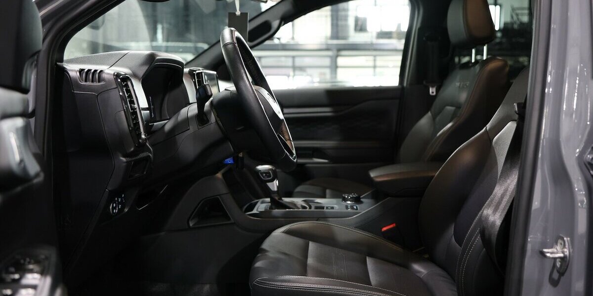 Ford Ranger 2.0 EB DK e-4WD TREMOR ROLLO,AHK,CONQUER 55.000 km 40.991 &euro; Hamm 59077