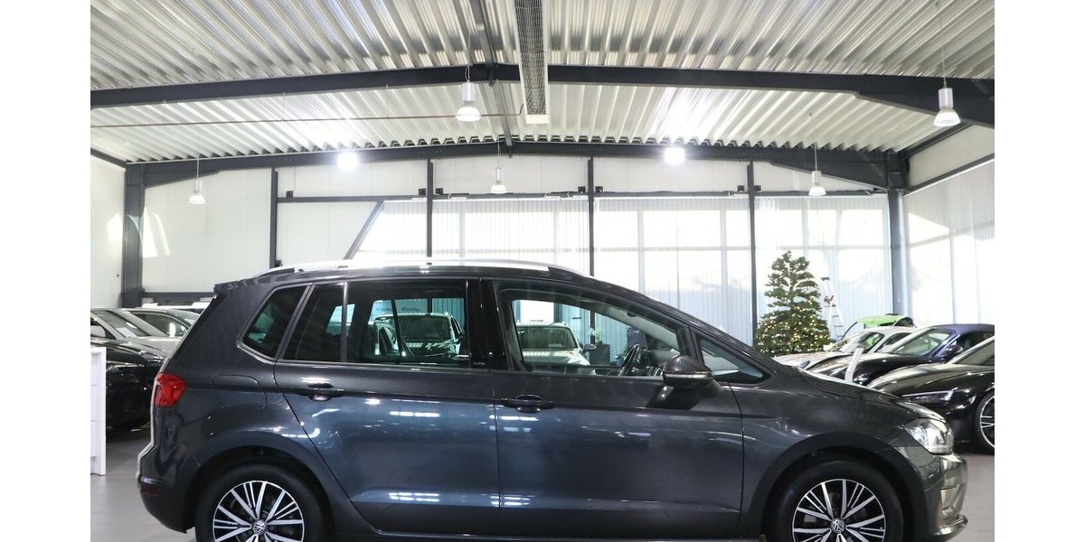 VW Golf Sportsvan 1.4 TSI ALLSTAR / XENON, NAVI-DM 119.000 km 11.777 &euro; Hamm 59077
