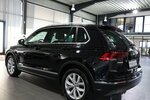 VW Tiguan 2.0 TDI HIGHLINE / LED, ACC+LANE, AHK 141.000 km 17.111 &euro; Hamm 59077