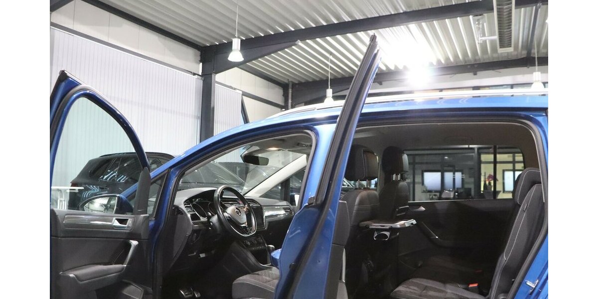 VW Touran 1.6 TDI DSG JOIN FAMILY LED,ACC+LANE+SIDE 83.000 km 19.555 &euro; Hamm 59077