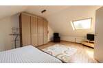 Bezugsfreie Reihenhaushälfte mit Vollausstattung, moderner Küche, Jacuzzi, Fitnessraum & Garten - Reihenmittelhaus Bönen | Angebot:26763156