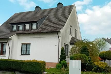 Haus Menden (Sauerland) Bösperde - 9 Zimmer, 235 m&sup2;, 320.000&euro; | Angebot:26940600